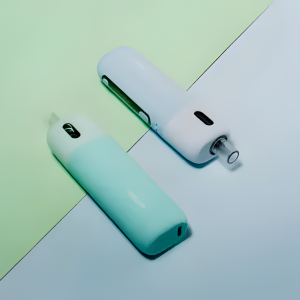 Aspire Fluffi POD 酪梨妹妹深度評測：1500mAh 長續航、20W 可調輸出與三模式擊發 台灣現貨 711到付